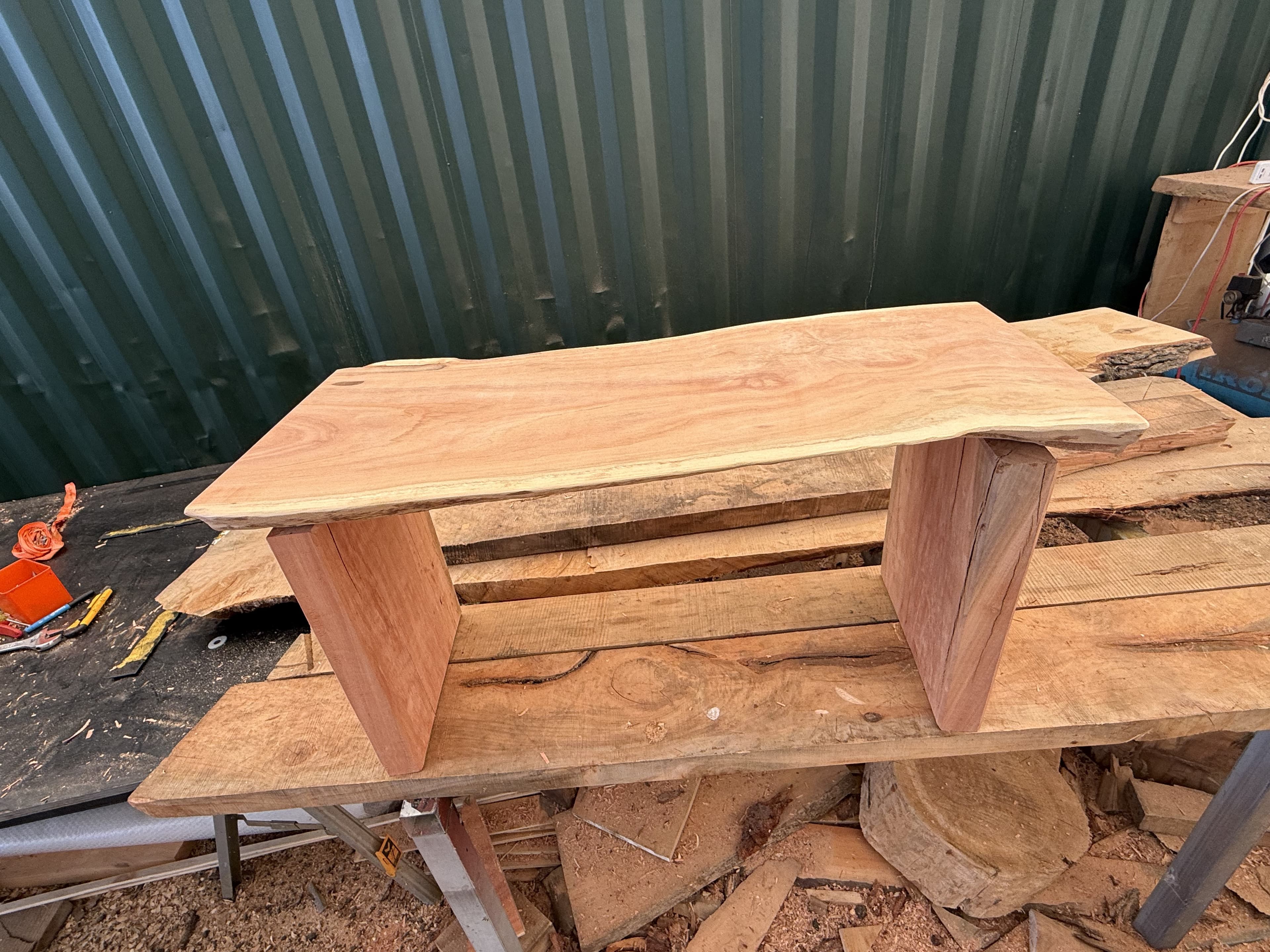 The finished bench